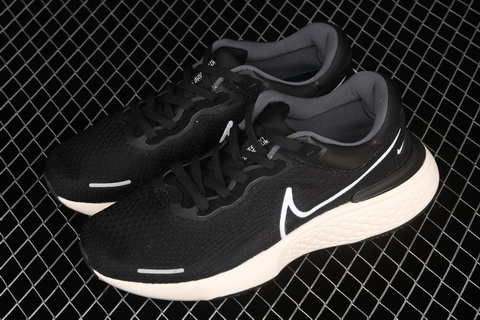 Nike ZoomX Invincible Run FK-3